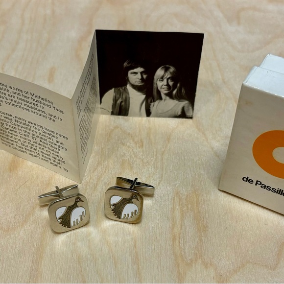 de Passillé/Sylvestre Silver Tone Duck Cufflinks - Picture 5 of 11